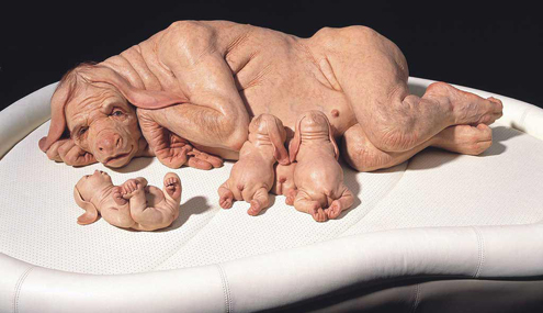 patricia-piccinini The Young Family, 2002