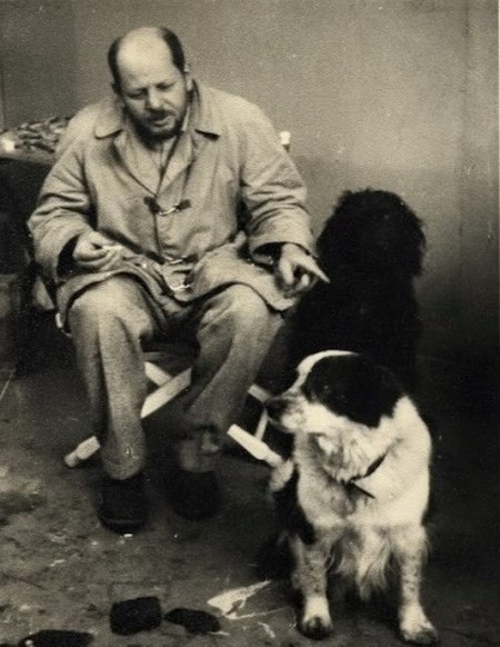 Jackson Pollock with his dogs Gyp and Ahab