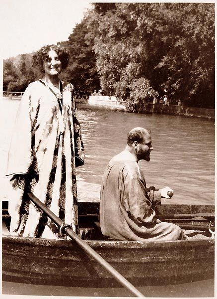 Emilie Flöge and Gustav Klimt, Lake Attersee, 1909